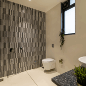 Bathroom 10