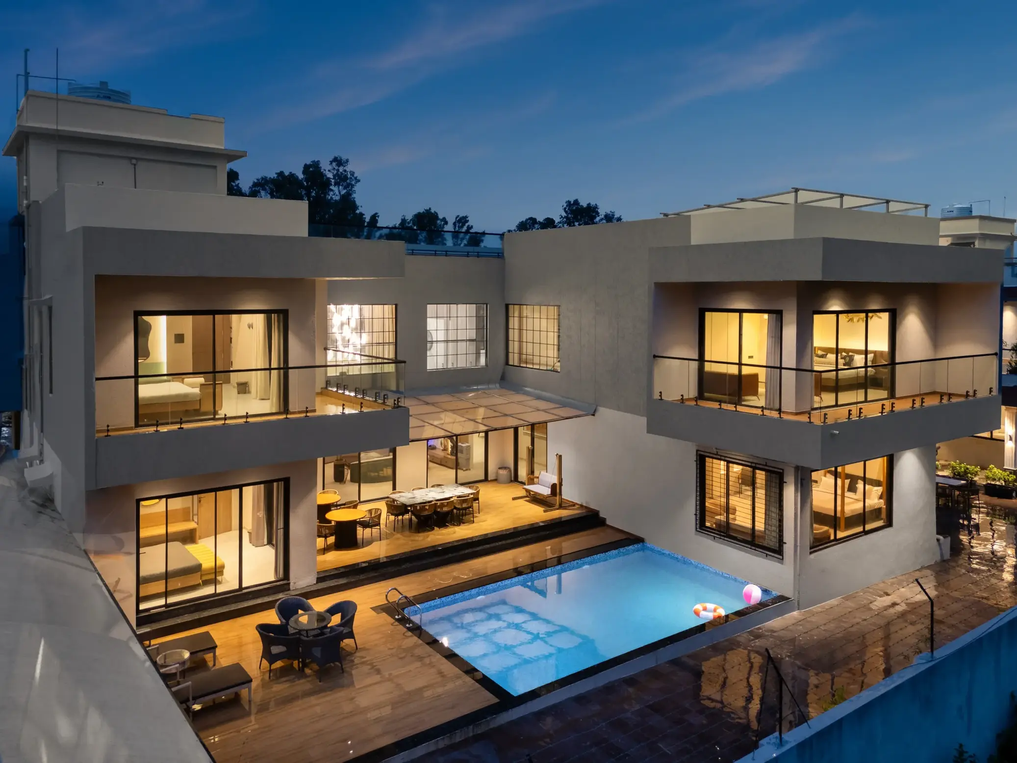 Evergreen 6BHK villa with private pool in Lonavala – luxury villa stay with modern amenities and outdoor seating